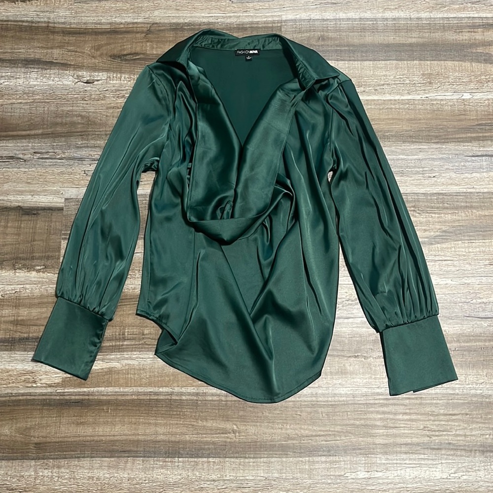 Fashion Nova Sexy Low Cut Dark Green Blouse- Size Small
